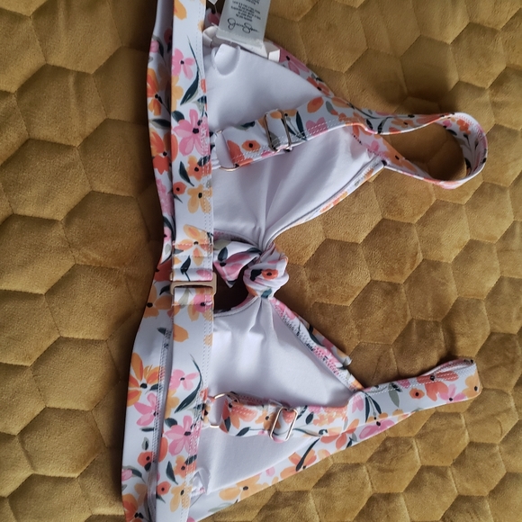 JESSICA  SIMPSON  SUMMER  TOP 🏊‍♂️ - Picture 6 of 9